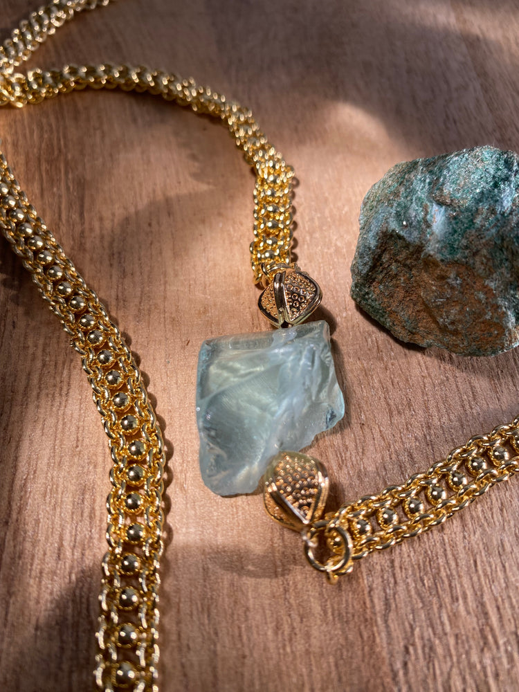 AQUAMARINA NECKLACE