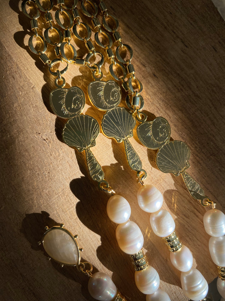 PERLAS DE ORILLA NECKLACE