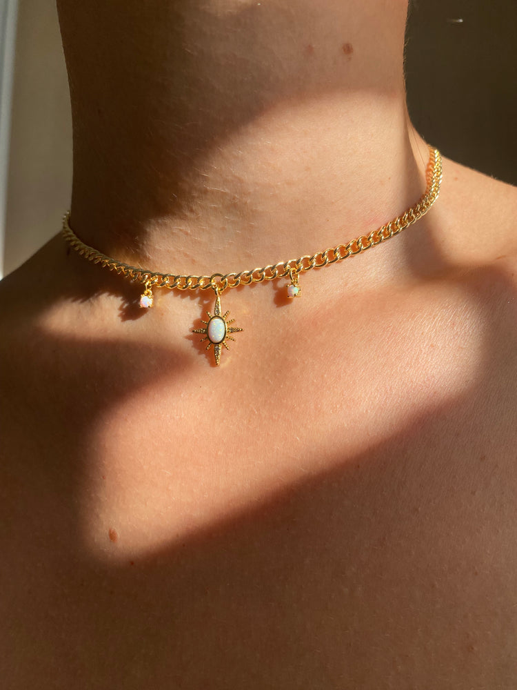 AMORY CHOKER