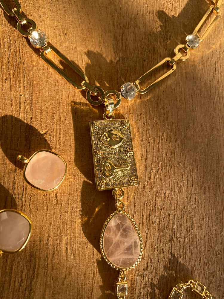 CORAZÓNMIO NECKLACE